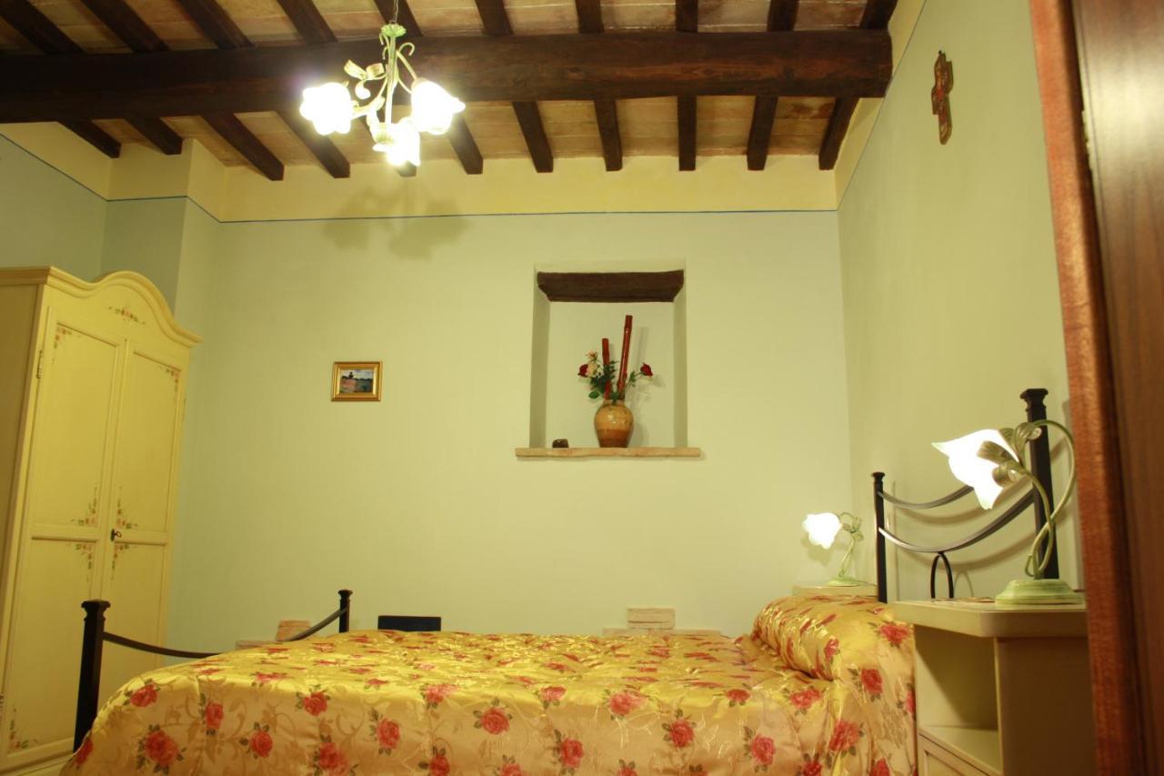 Agriturismo Il Girasole Montefalco Bagian luar foto